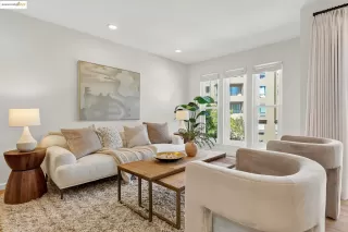 Photo #1: 41111800 Listing 