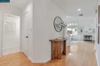 Photo #2: 41111821 Listing