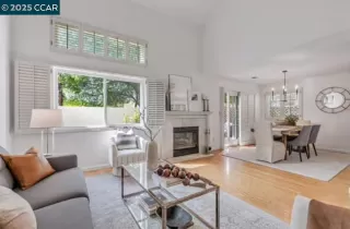 Photo #4: 41111821 Listing