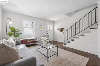 Photo #5: 41111823 Listing