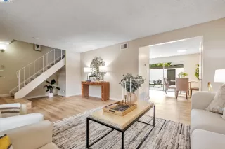 Photo #2: 41111827 Listing