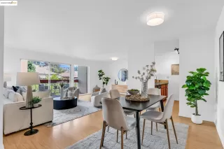 Photo #1: 41111840 Listing