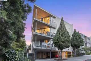 Photo #1: 41111895 Listing