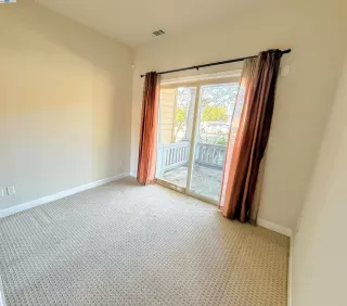 Photo #4: 41111917 Listing