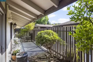 More Details about MLS # 41111936 : 5473 ROUNDTREE PL # A