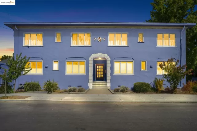 MLS: 41111949 Condo For Sale