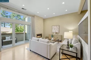 Photo #5: 41111960 Listing