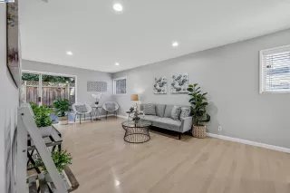 Photo #2: 41111968 Listing