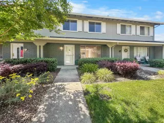 More Details about MLS # 41111988 : 2857 FOUNTAINHEAD DR