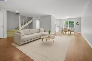 Photo #1: 41111988 Listing