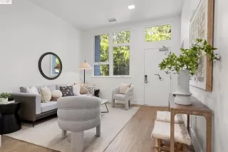 Photo #1: 41112009 Listing