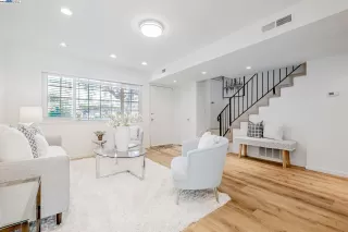 Photo #1: 41112091 Listing