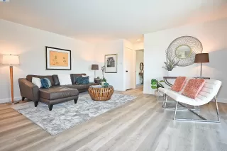 Photo #3: 41112105 Listing