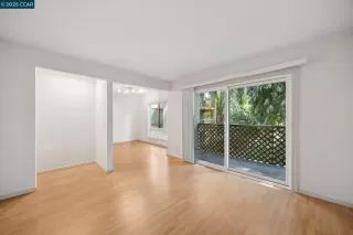 Photo #2: 41112138 Listing 