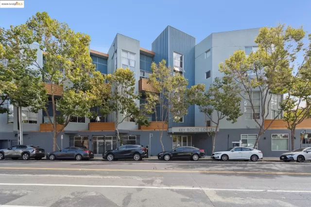 MLS: 41112146 Condo For Sale