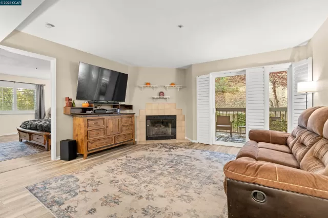 MLS: 41112153 Condo For Sale