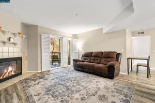 Photo #2: 41112153 Listing