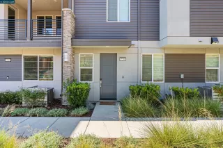 Photo #1: 41112173 Listing 