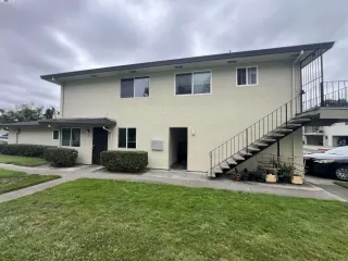 Photo #1: 41112179 Listing 