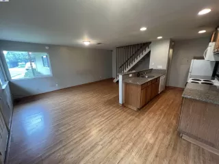 Photo #3: 41112179 Listing 