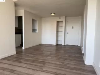 Photo #2: 41112208 Listing