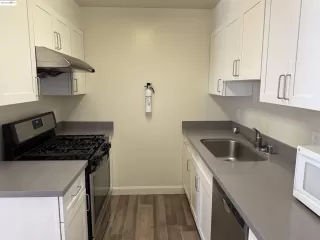 Photo #4: 41112208 Listing