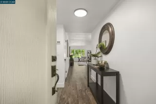 Photo #4: 41112226 Listing