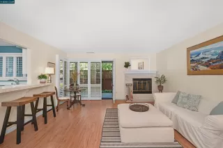 Photo #1: 41112235 Listing