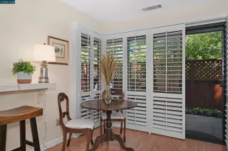 Photo #3: 41112235 Listing