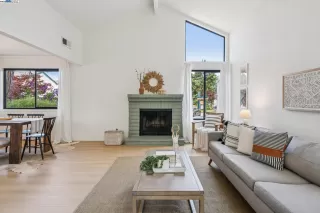 Photo #6: 41112242 Listing