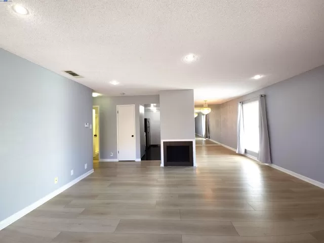 MLS: 41112278 Condo For Sale