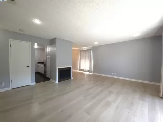 Photo #1: 41112278 Listing 