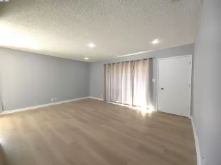 Photo #2: 41112278 Listing 