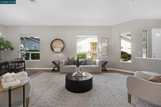 Photo #3: 41112294 Listing 