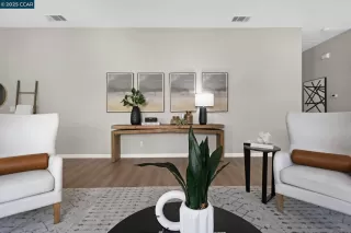 Photo #5: 41112294 Listing 