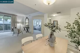 Photo #5: 41112335 Listing