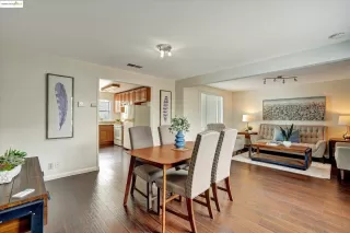 Photo #4: 41112343 Listing 