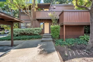 Photo #1: 41112359 Listing