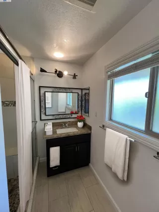 Photo #6: 41112433 Listing