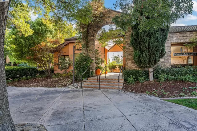 MLS: 41112456 Condo For Sale