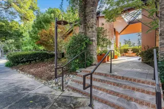 Photo #1: 41112456 Listing