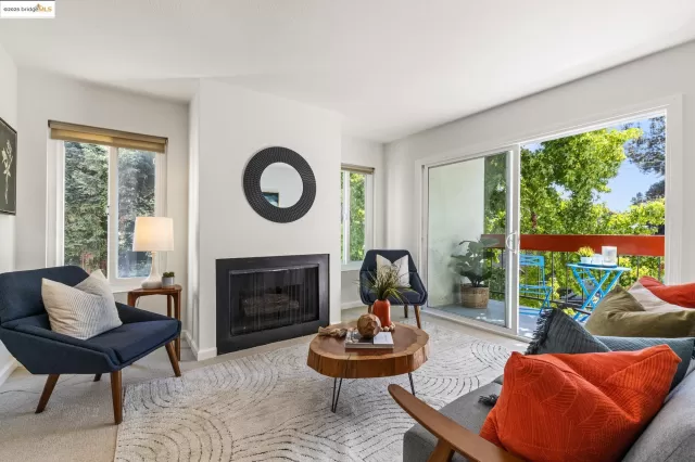 MLS: 41112459 Condo For Sale