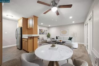 Photo #5: 41112474 Listing