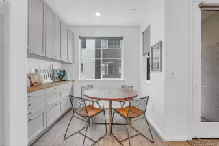 Photo #6: 41112483 Listing