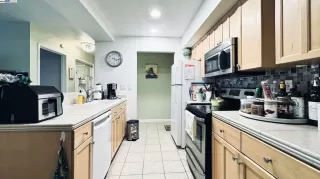 Photo #6: 41112494 Listing