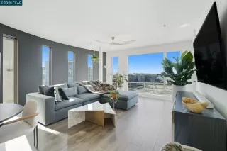 More Details about MLS # 41112498 : 200 2ND ST # 404