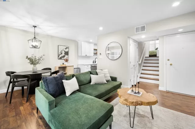 MLS: 41112504 Condo For Sale