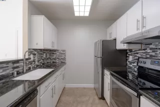 Photo #3: 41112514 Listing