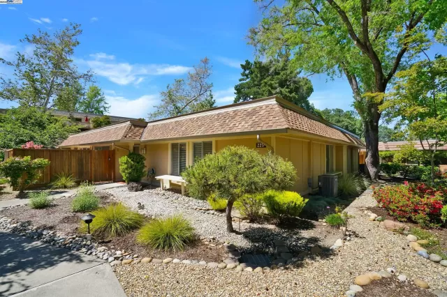 MLS: 41112524 Condo For Sale