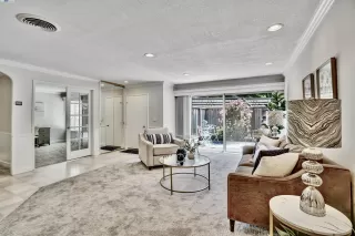 Photo #3: 41112524 Listing